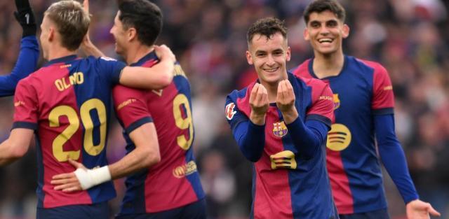 开云体育官网-红牌加紧密赛程,让巴萨皇社强强对话变一边倒比赛