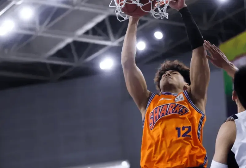 开云体育-马典成本赛季第2次登场拿到15分，创下生涯单场得分新高