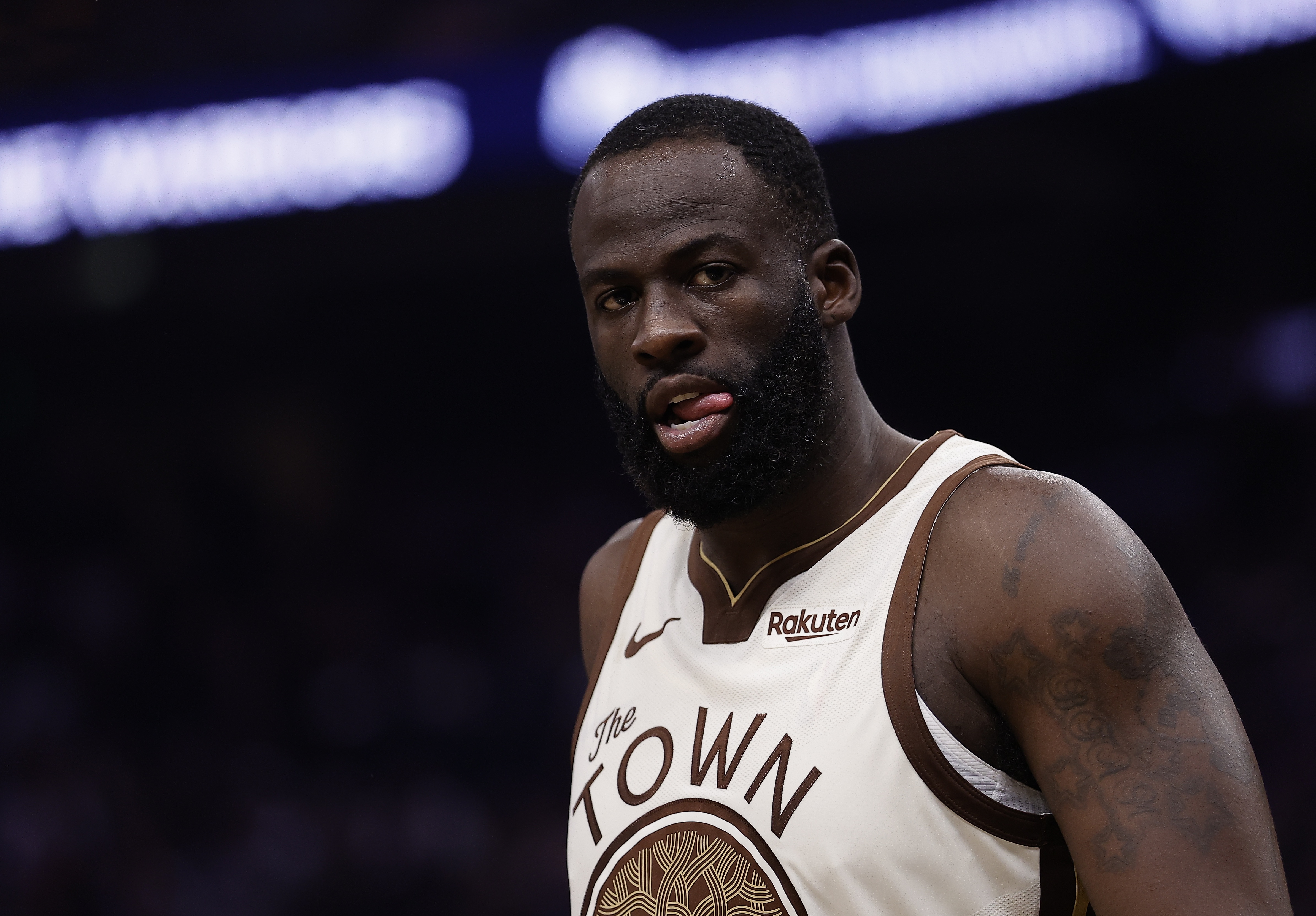 开云体育-追梦霍福德本赛季同场时进攻效率98 防守效率111.6 净效率-13.6