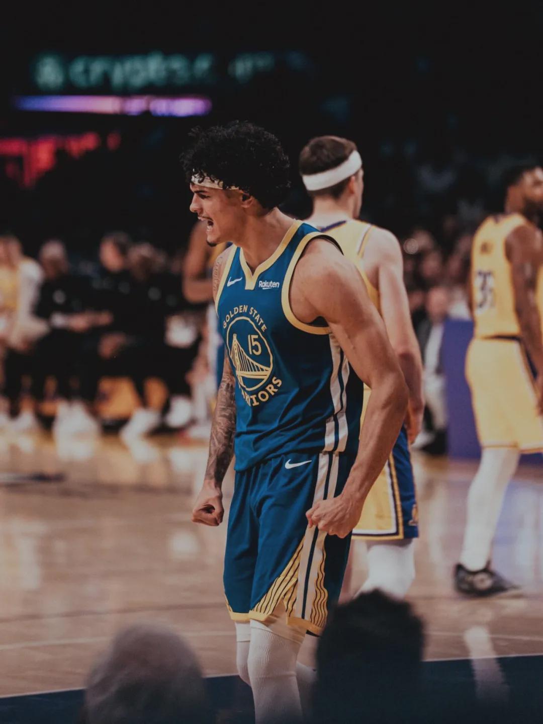 3年1500万！勇士正式续约！科尔捡到宝了